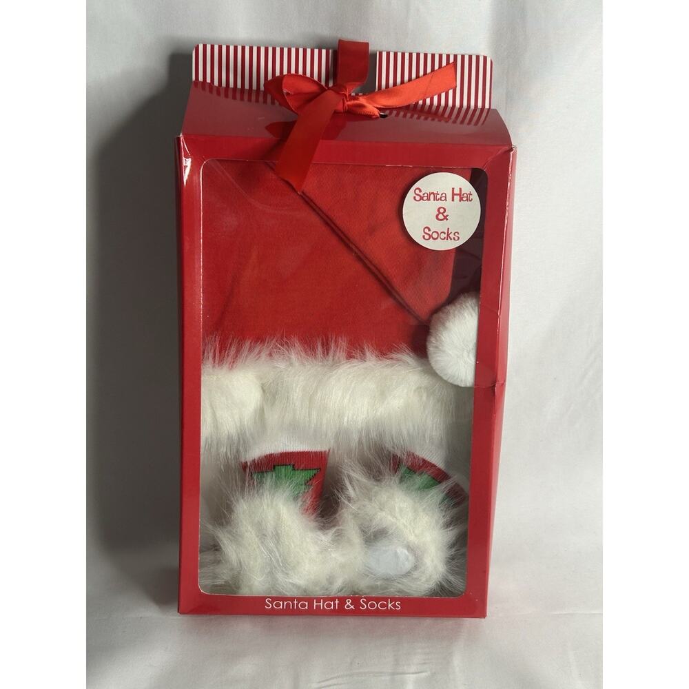 Nursery Rhymes Newborn Santa Hat Socks Set 0-6 Months 0-16 Lbs Christmas Tree